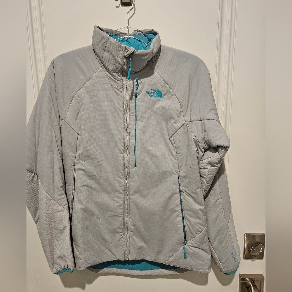 The North Face Women's Ventrix Jacket size M in light grey with aqua accents